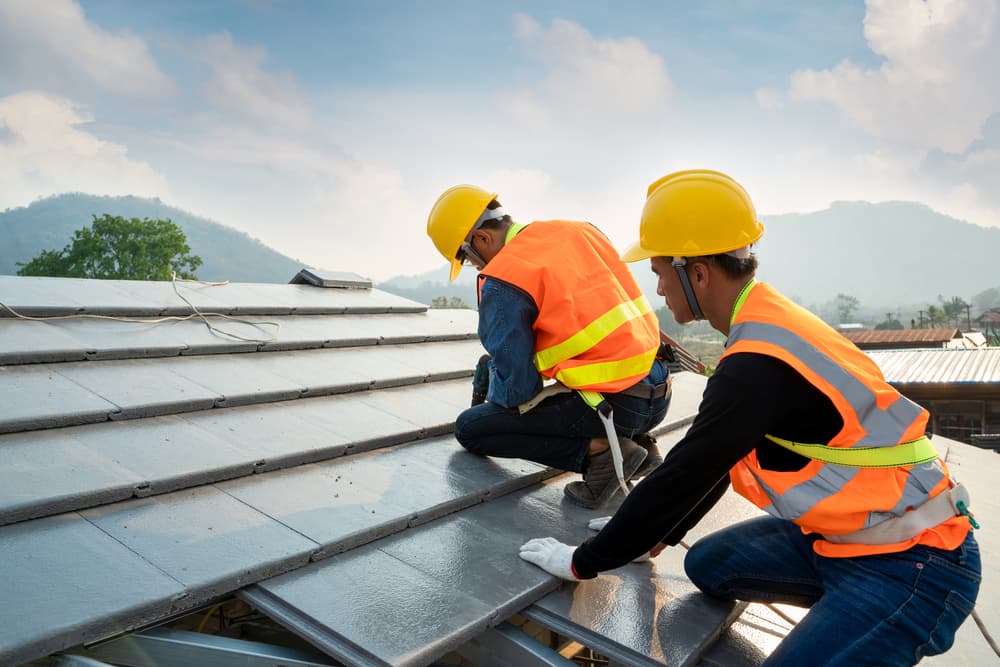 roof repair in Castle Rock WA